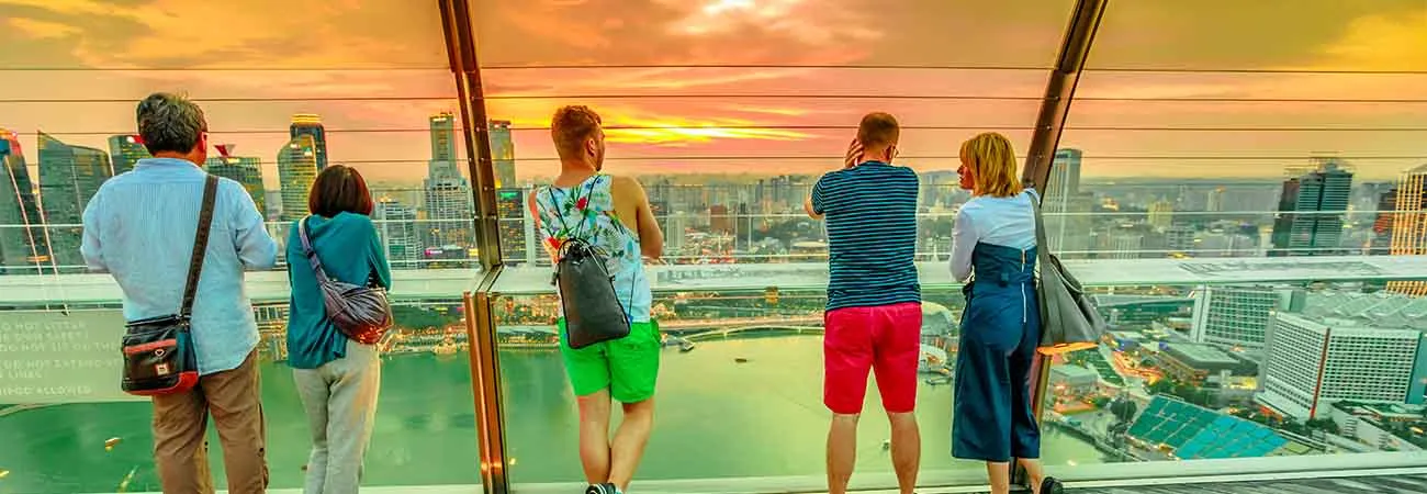 https://d1i3enf1i5tb1f.cloudfront.net/Tour-Images/false-5354/singapore-city-marina-bay-sands.jpg